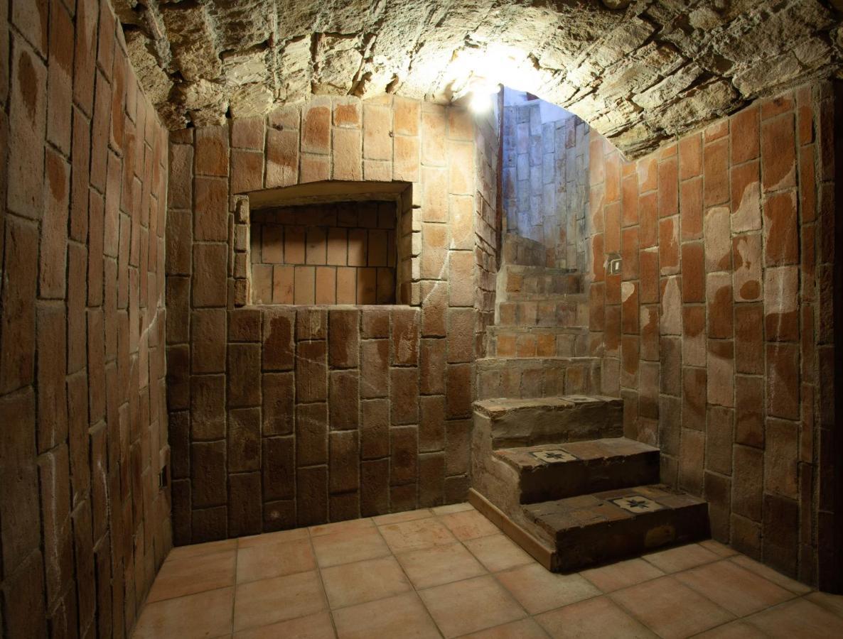 Centro Storico CagliariCasa Tipica Sardaアパートメント エクステリア 写真